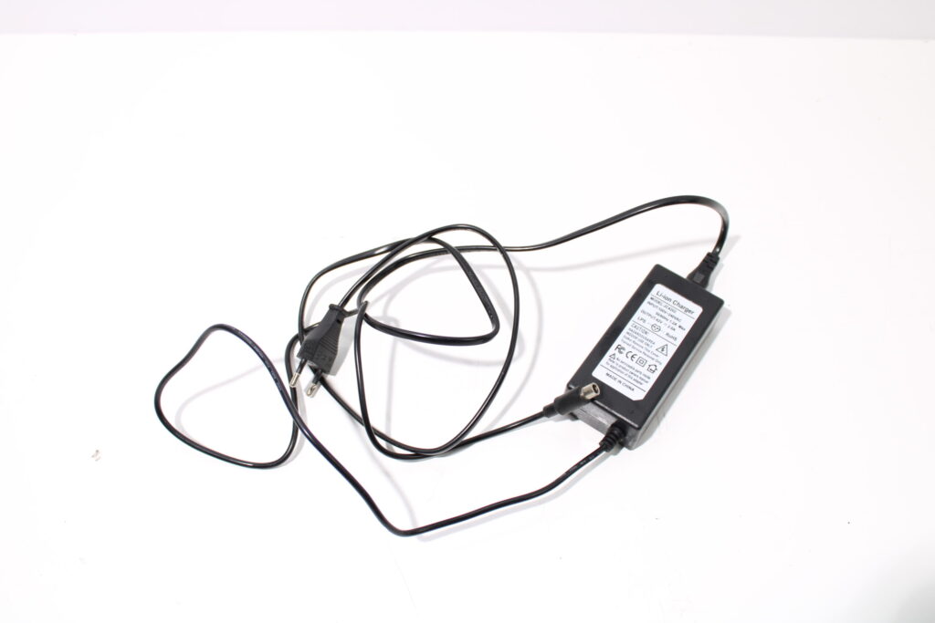 Oplader elektrische step | 42volt |