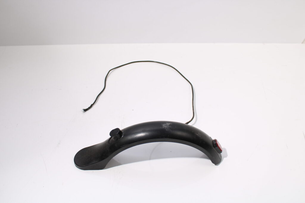 Achterspatbord + verlichting elektrische step