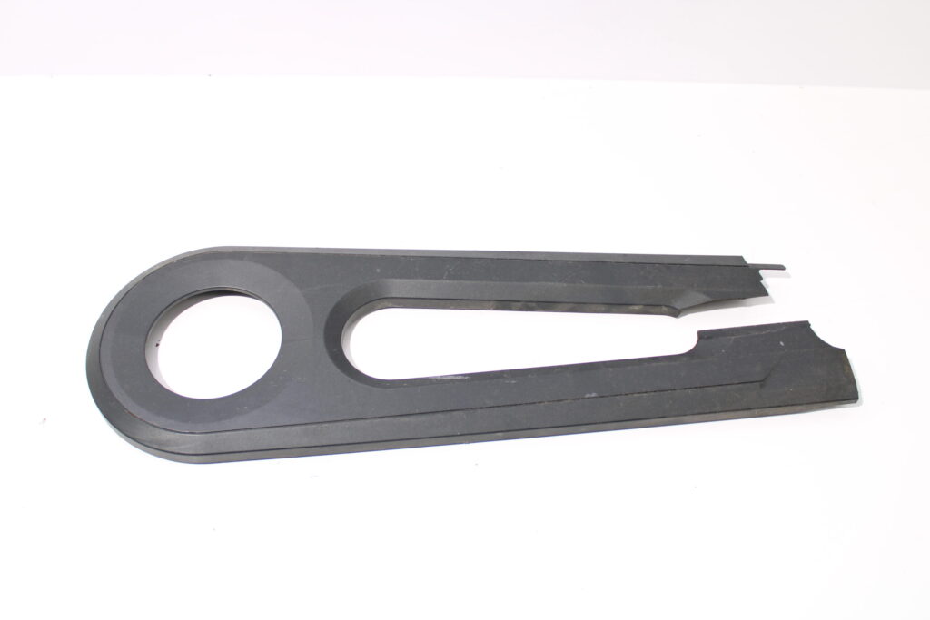 Voorste gedeelte kettingkast | Vogue Zenda