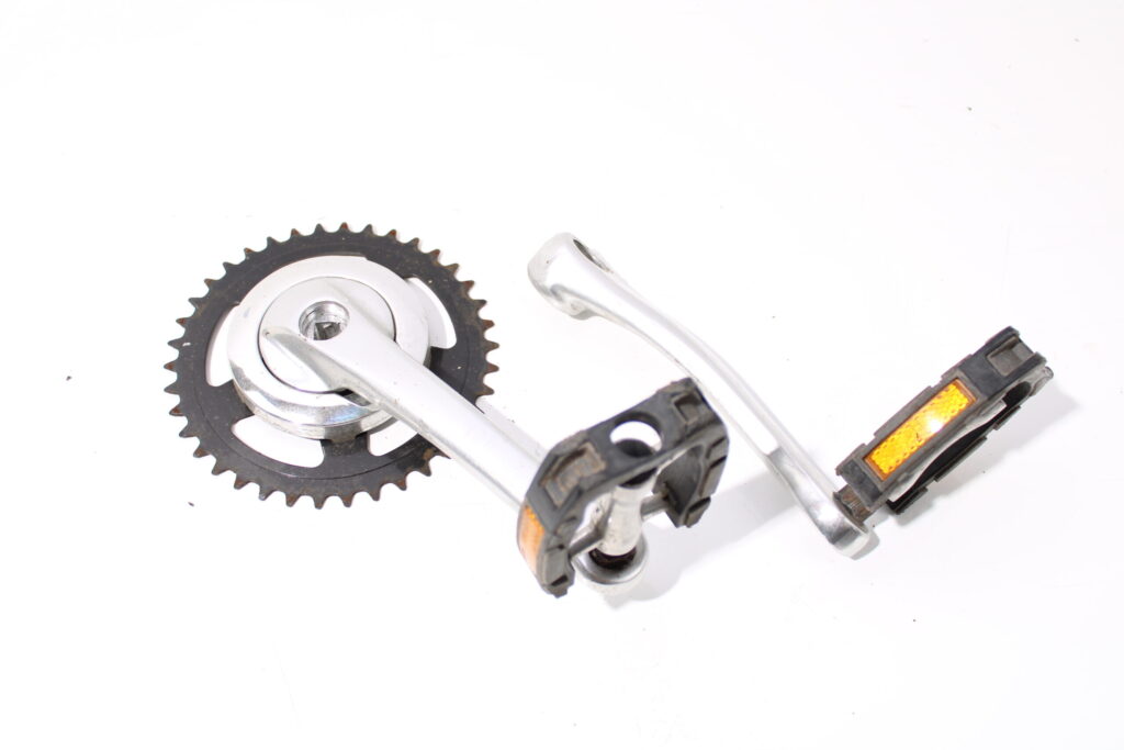 Cranks, trappers en tandwiel | Sundvall Fundao