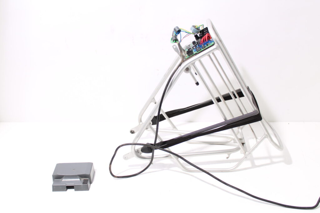 Bagagedrage, controller en accu connector | RIH omega 2