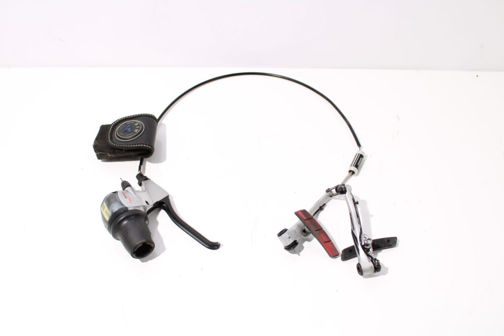 8 versnelling shifter + complete voorrem v-brake | RIH Omega 2