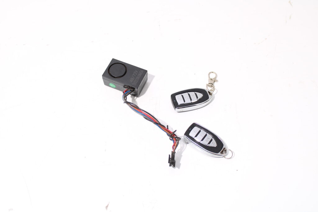 Alarm + 2 sleutels | e-chopper m2