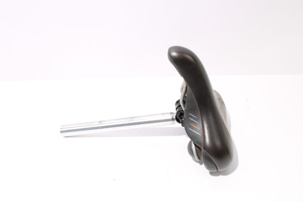 Zadel wing flex met zadelpen| Batavus Weekend easy