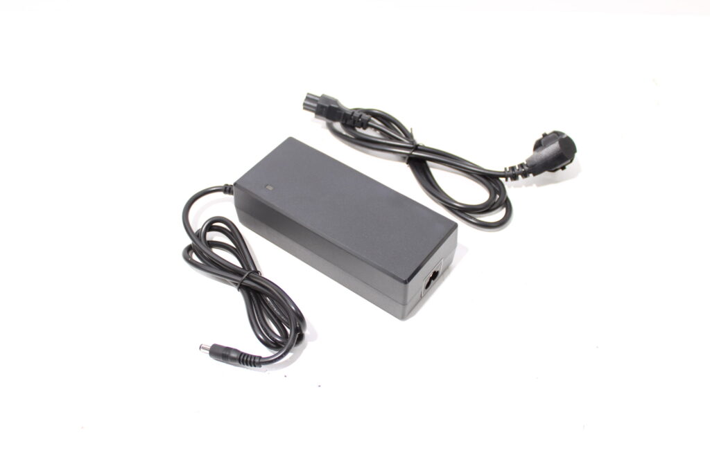 Oplader | nieuw | Knaap AMS X