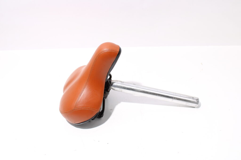 Zadel met zadelpen | 30,2mm diameter |