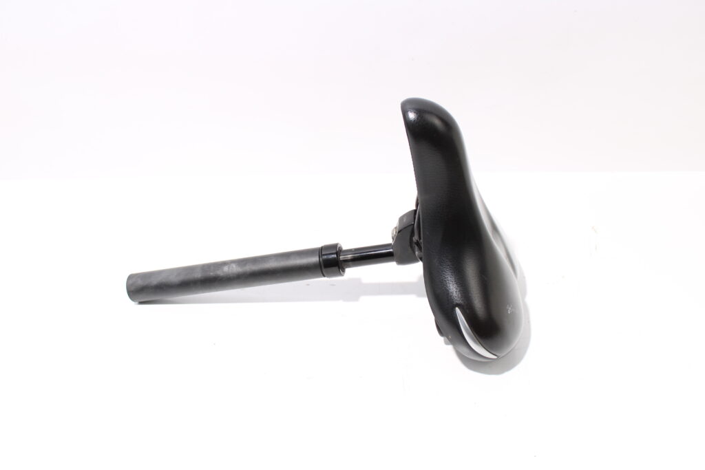 zadel met zadelpen | diameter 30,9mm