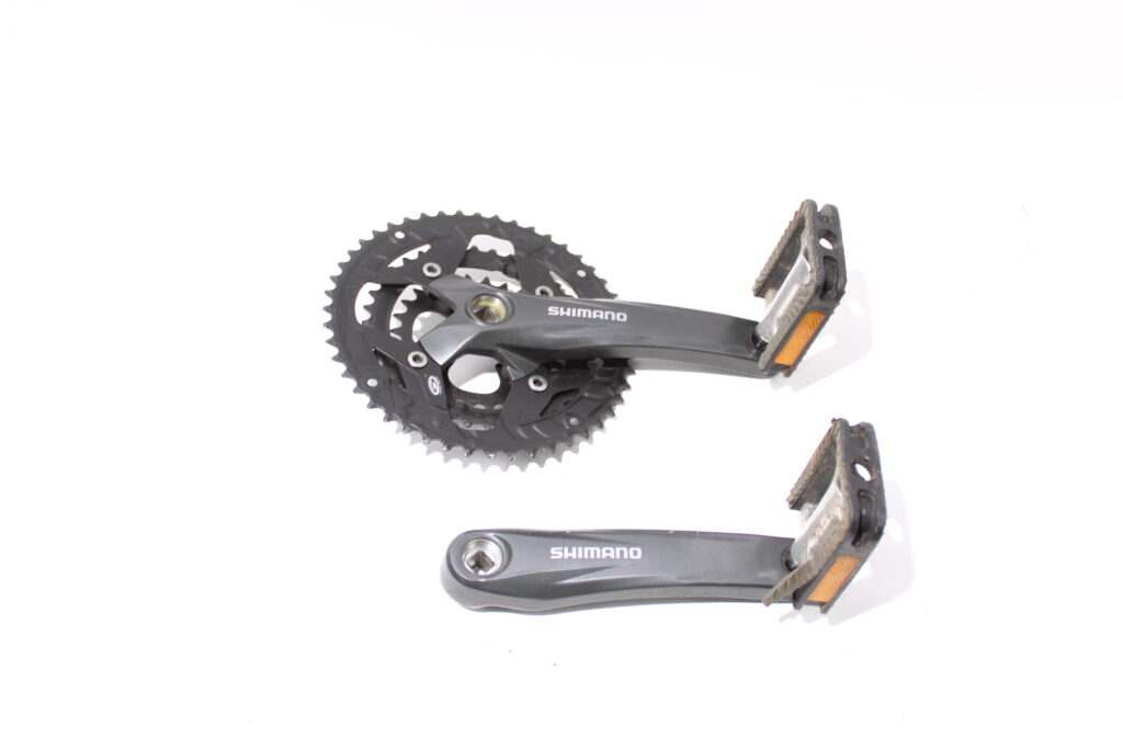 Crankset | 6/7/8 | shimano | met trappers | Giant Aspiro