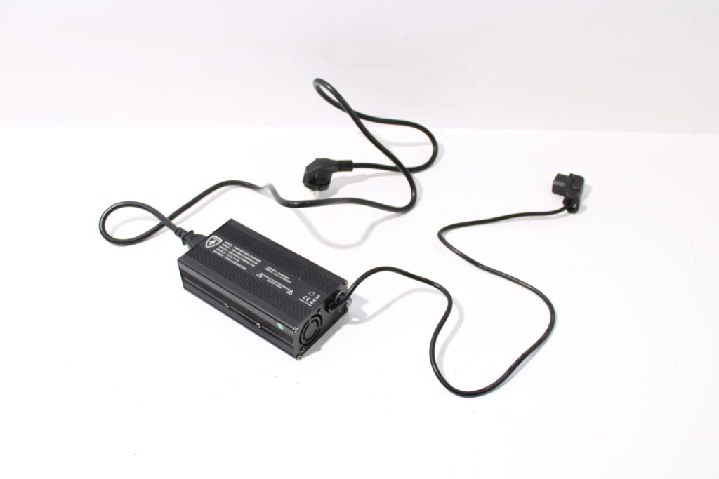 Oplader | 5A | elektrische choppers | M1 / M2  / HL6.0