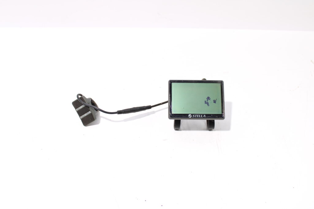 Display met bedieningspaneel | Stella Copenhague