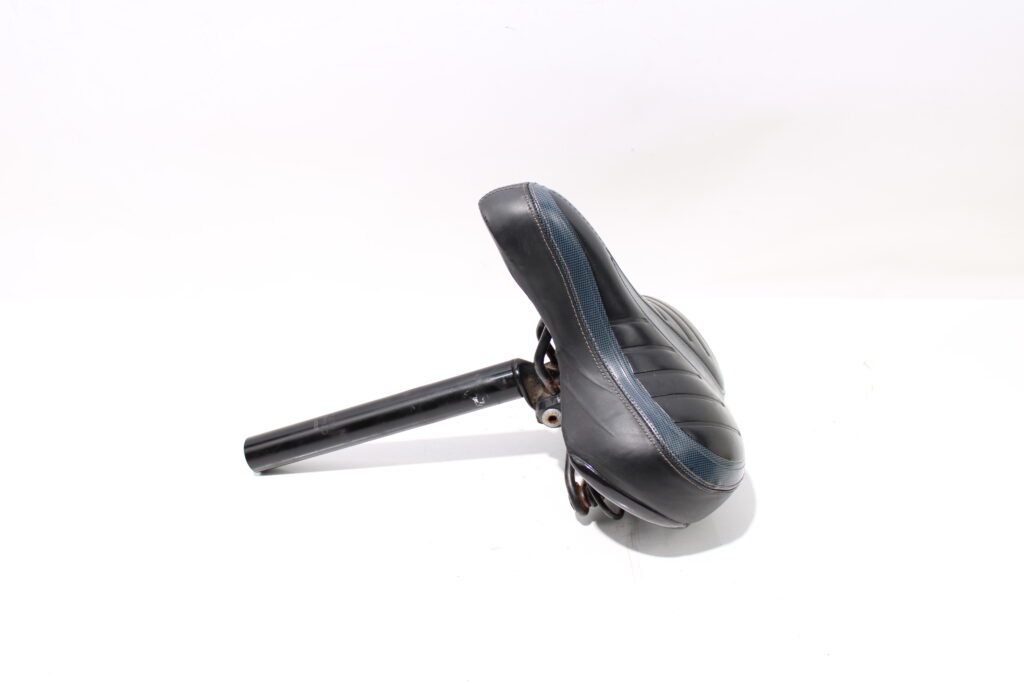 Agilette zadel | met zadelpen | 27,2mm diameter