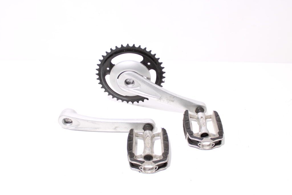 Cranks, trappers en tandwiel | Vogue Basic