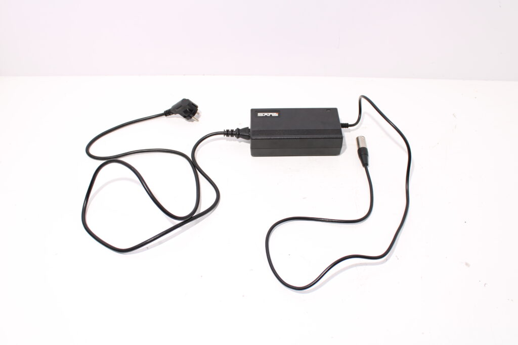 Oplader | Sans | 3-pins | SSLC126V42 | 2.0A | 36v