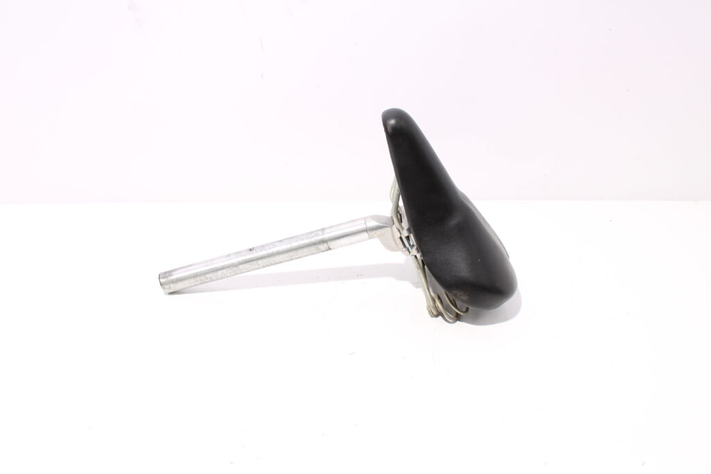 Zadel zwart | verende 27,2mm zadelpen