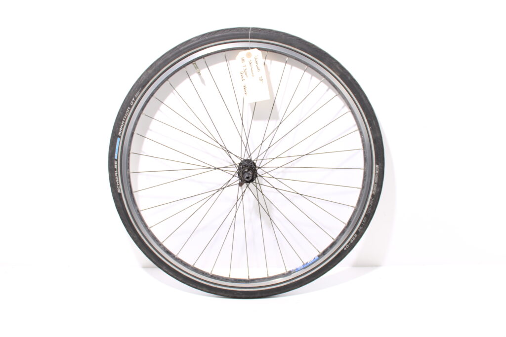 Voorwiel | 28 inch | Shimano | HB-T3000 | Quick release