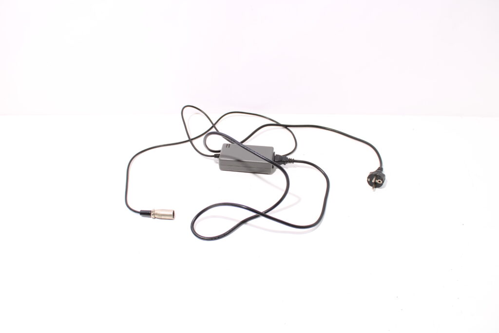 Oplader | Metco | 29,4V | 1.6A | Cortina accu’s