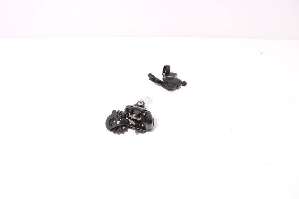 Shifter | Shimano | SL-M315 | met Shimano Altus Derailleur