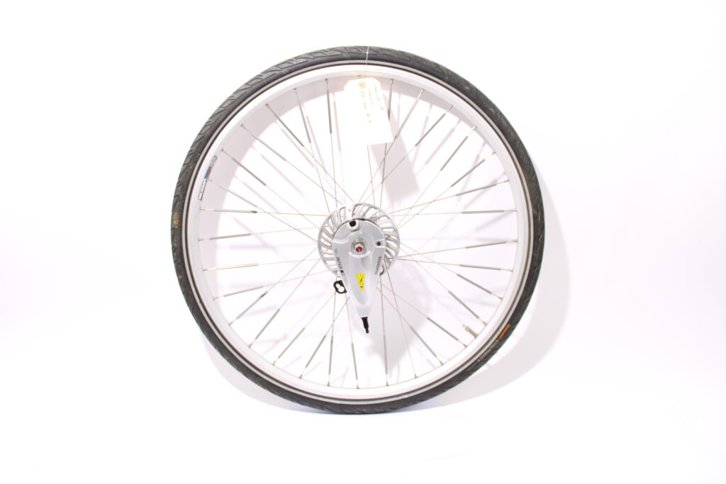 Voorwiel | 28 inch | Shimano | DH-C6000-3R-N | Dynamo
