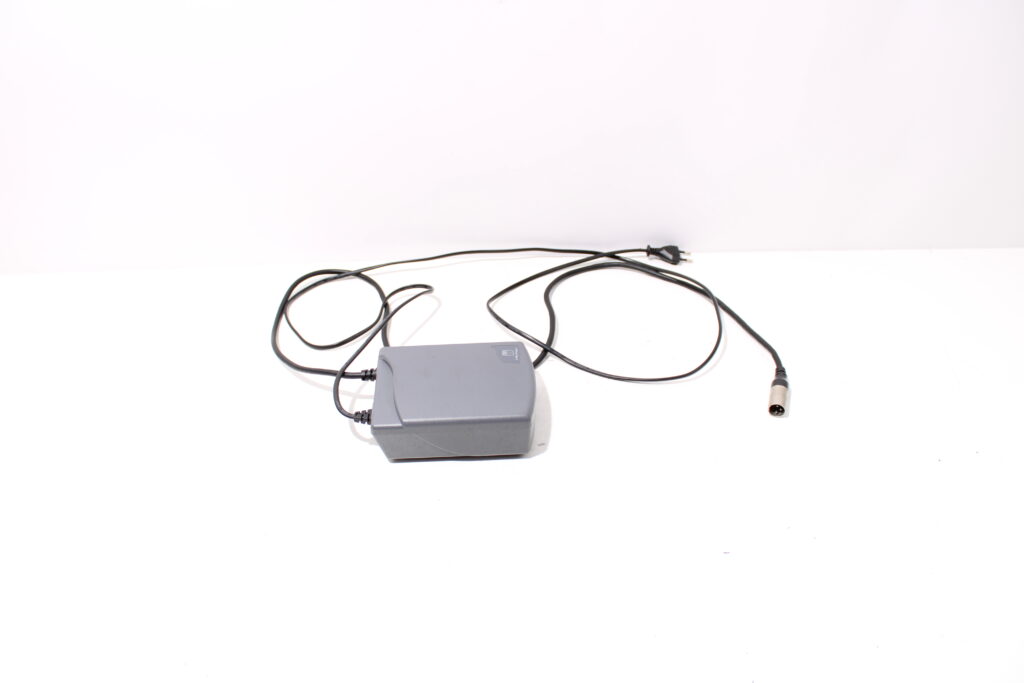 Oplader | 3-pins | 34V | 3,4A | Ion | PMU 2 | Sparta / Batavus / Koga