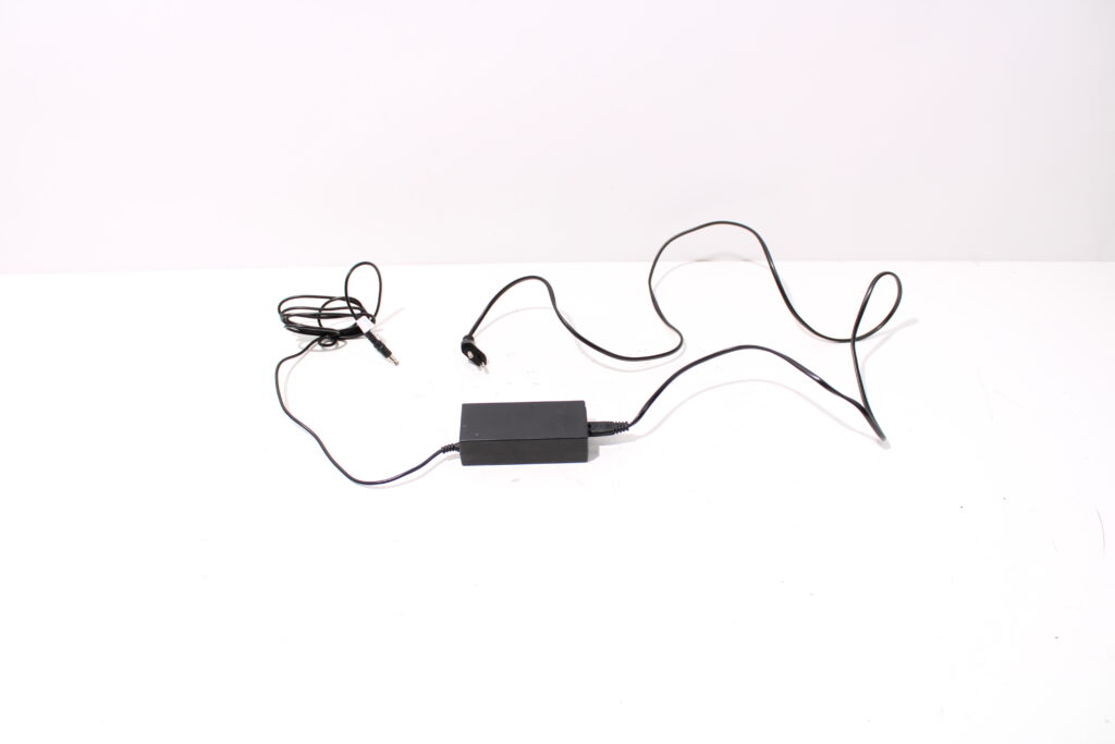 Oplader | Protanium | VEG65B-300FCB | 30V | 2,17A