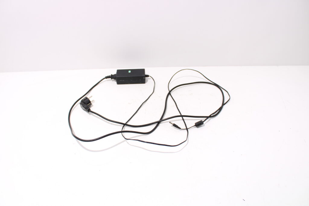 Oplader | Accel Fitness | 26V | 2,3A | CY20321