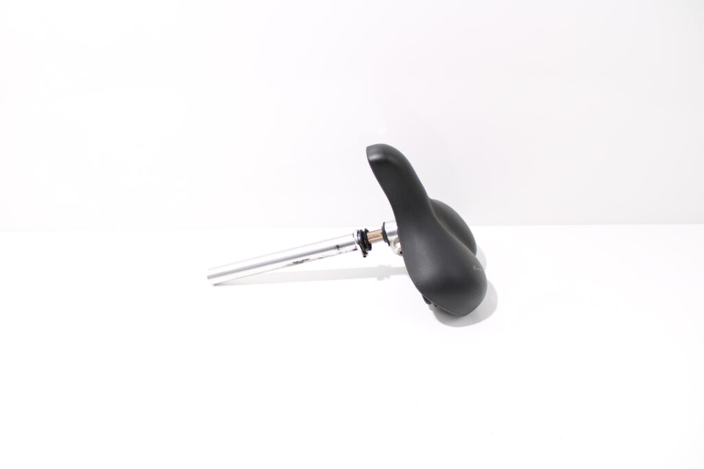 Zadel | zwart | Avenue | Selle Royal | 25,4mm zadelpen