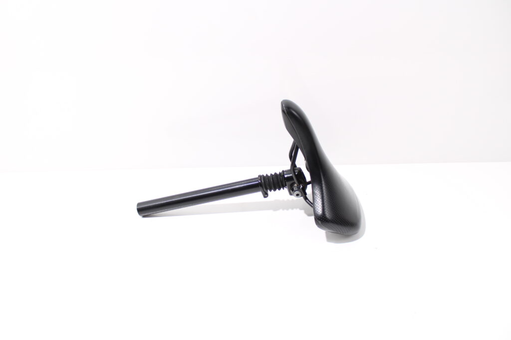 Zwart zadel | Selle Royal | 27,2mm verende zadelpen