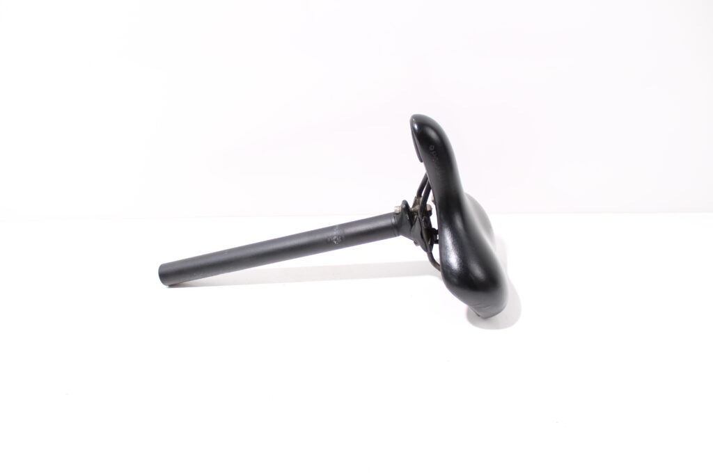 Zwart zadel | 30,9mm / 350 zadelpen