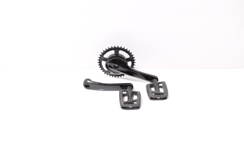 Cranks, trappers en tandwiel | Gazelle | 38T | 170mm | zwart