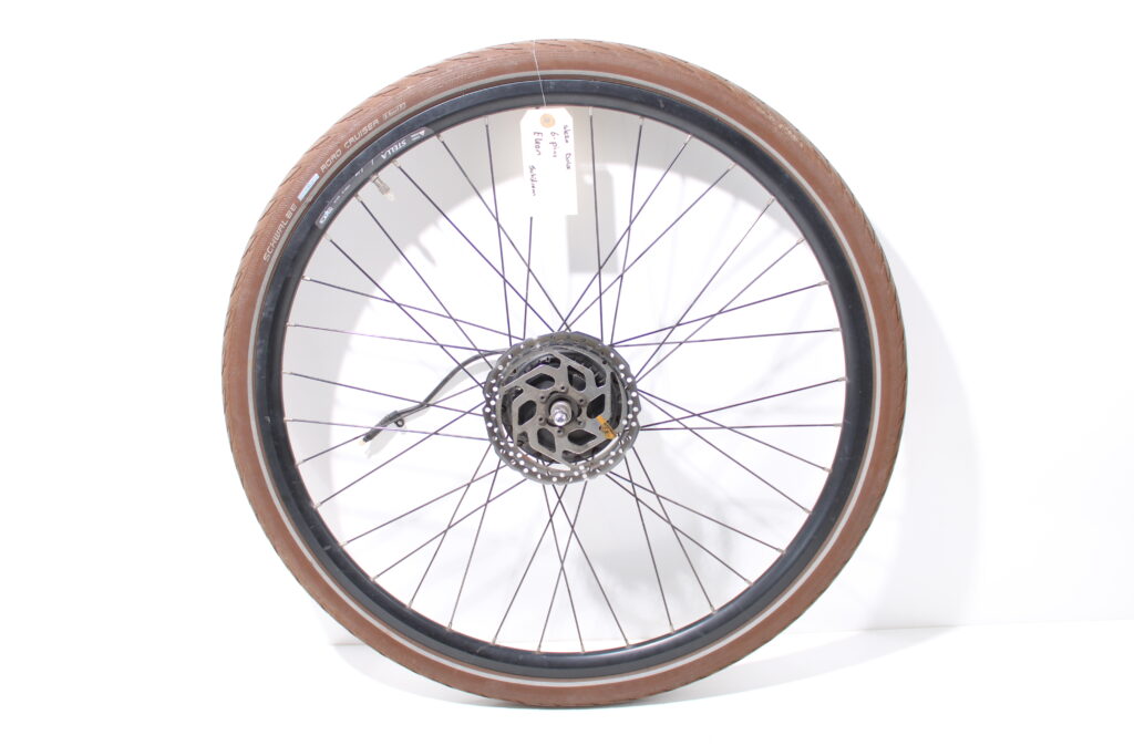 Voorwiel motor | 28 inch | 6-pins | schijfrem | Stella Dolce