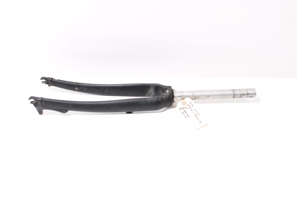 Vaste voorvork | 28 inch | 28,6mm | Pegasus Tecaro E8F