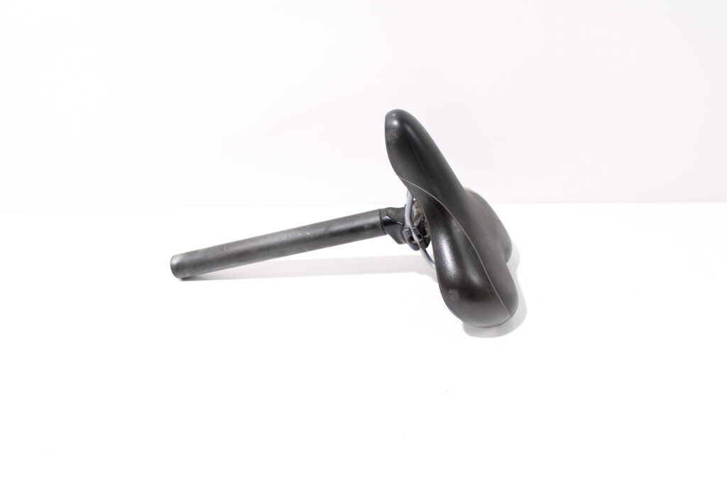 Zwart zadel | Loire | Selle Royal | 31,6mm zadelpen