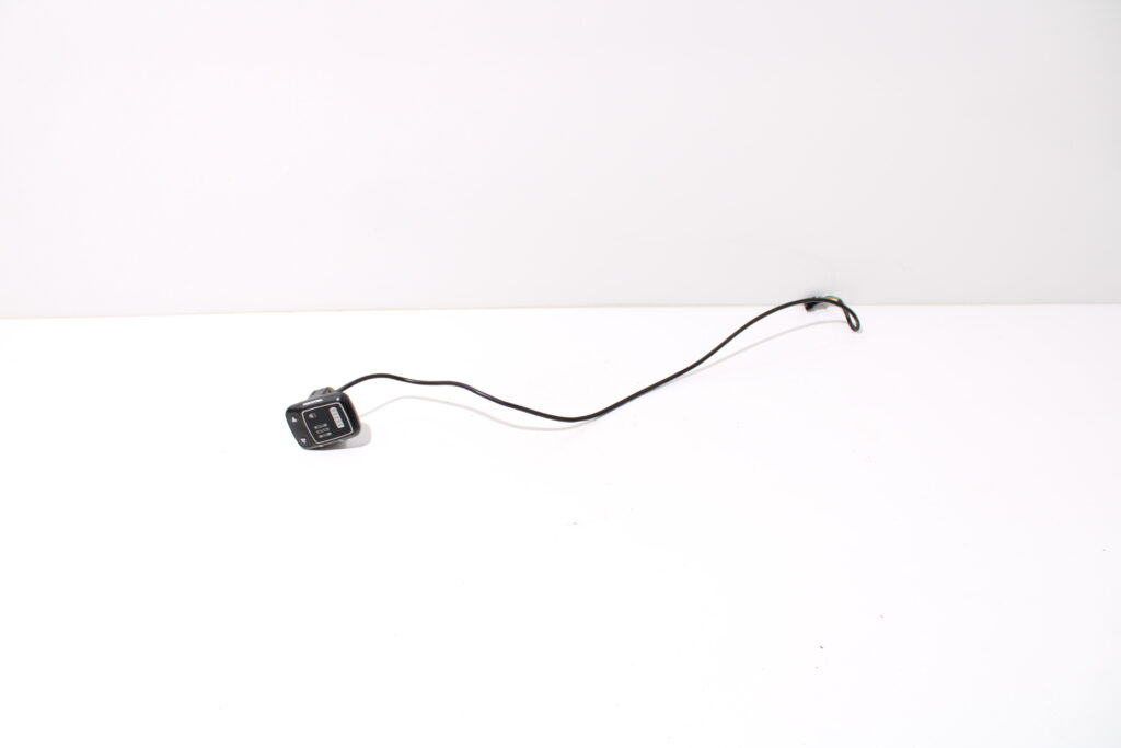 Display | 245-APPALED-06V | Giant Twist Lite Power