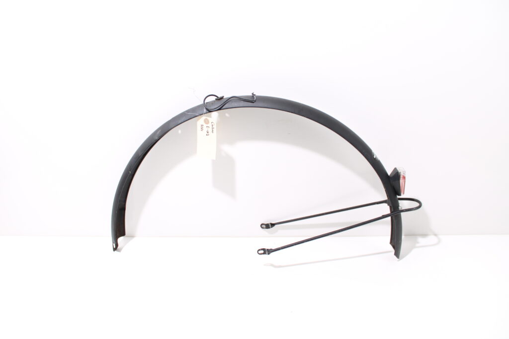 Achterspatbord | staal | 28 inch | Cortina E-U1