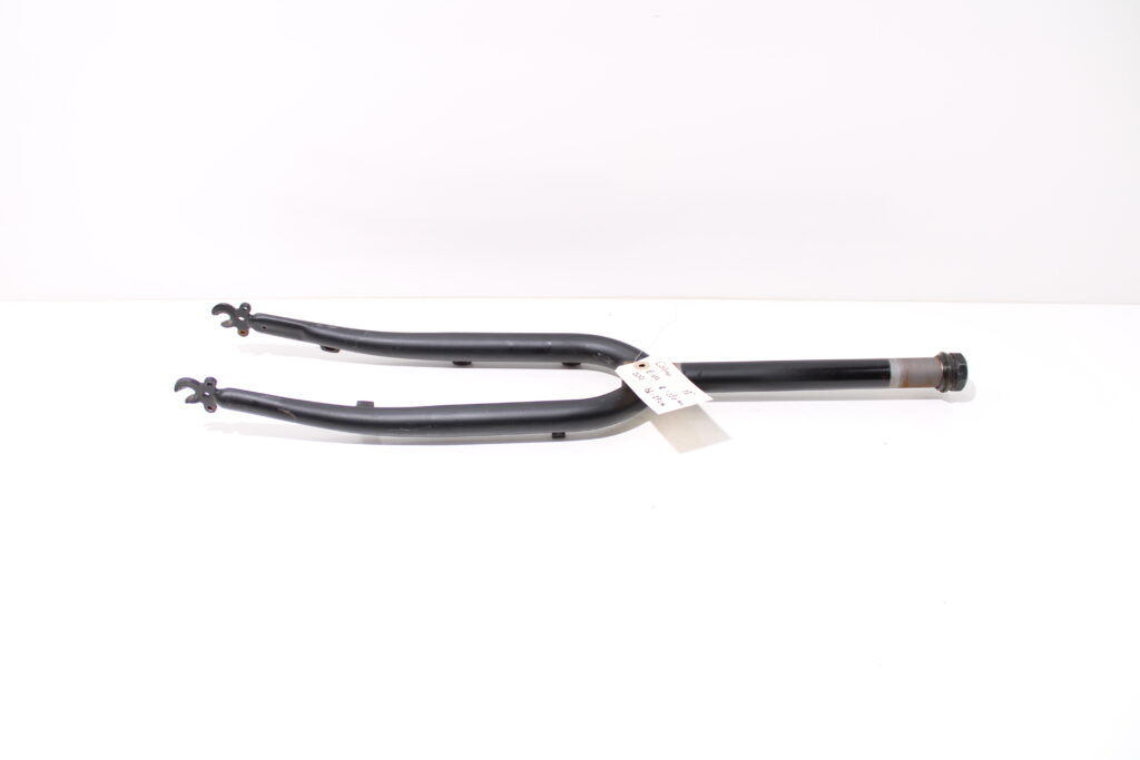 Vaste voorvork | bl: 27 cm | 28 inch | Cortina E-U1